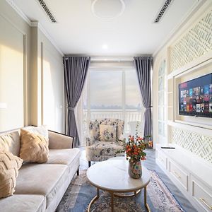 Luxe Paradise Suites Xuan Dieu